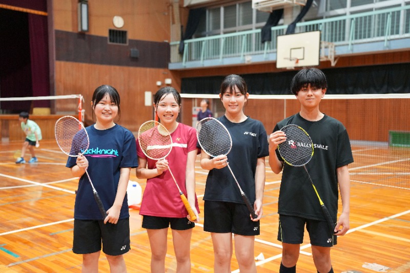 わかやまCity Club　学生バドミントン部のメンバーたち