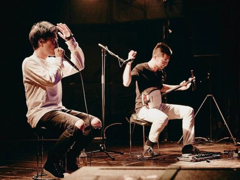ライブパフォーマンスのイメージ